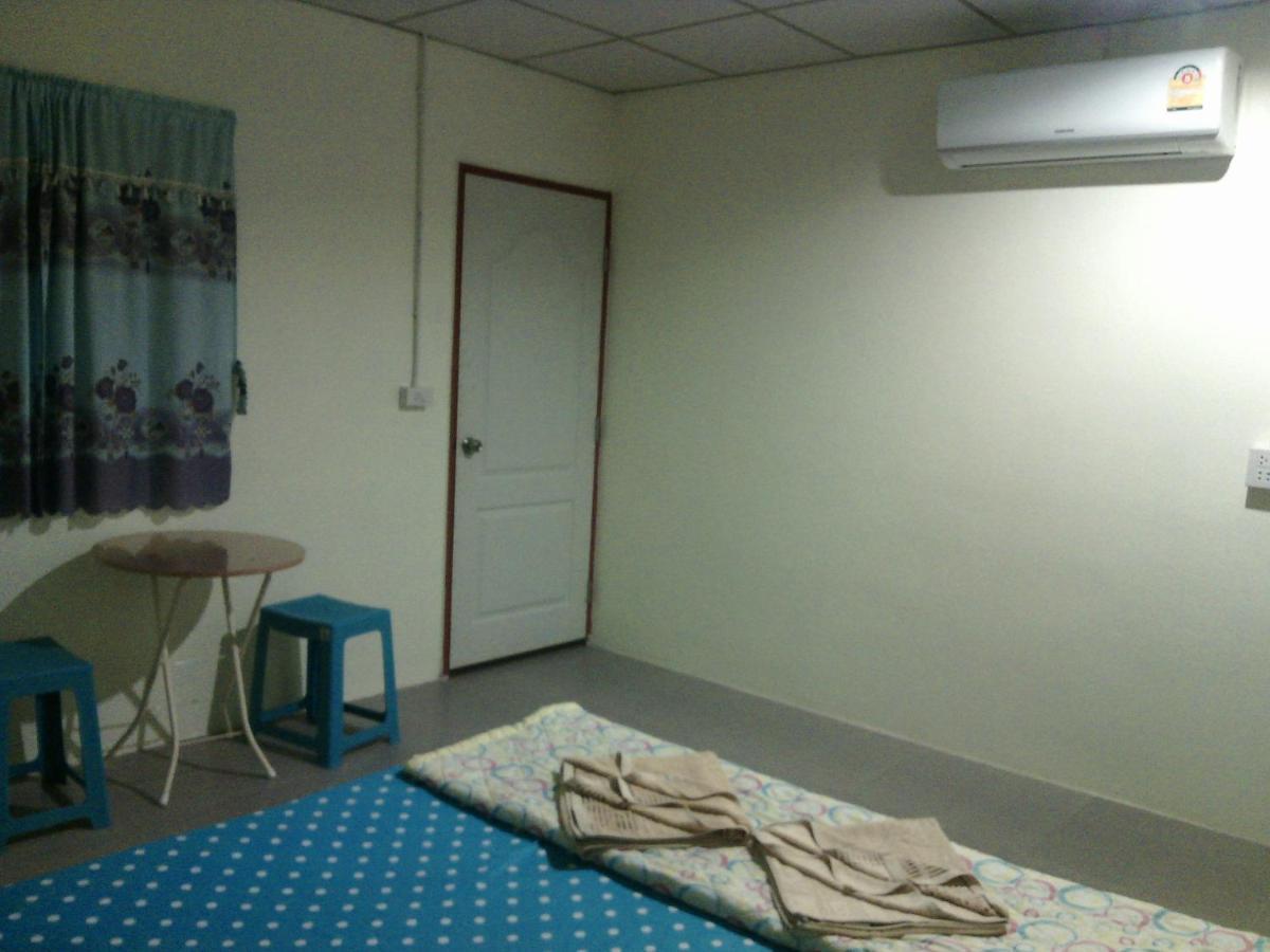 Pitt Bungalow Ko Lanta Oda fotoğraf